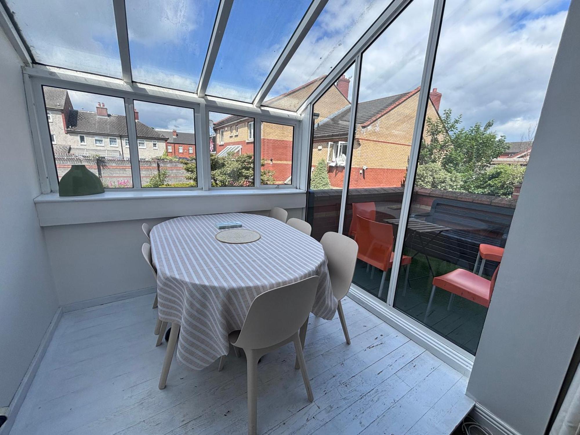 Central, Comfortable And Spacious 4 Bed Duplex Dublin Eksteriør bilde